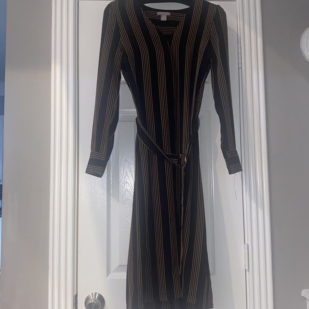 H&M Dresses | H&M Long Sleeve Midi Dress with Self-buckle Belt Size 4